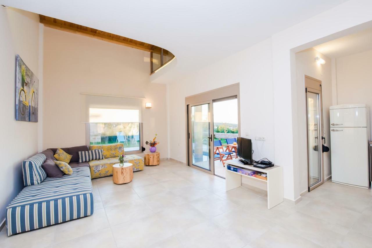 Mon Emvasia Margarites Villas Margarítai エクステリア 写真